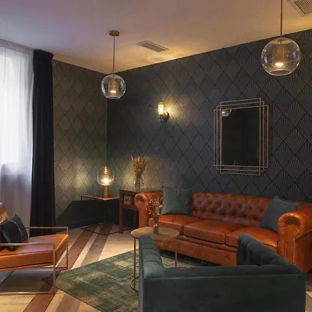 Le Bristol Hotel 4*