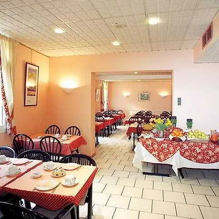 Hotel Le Bristol 4*