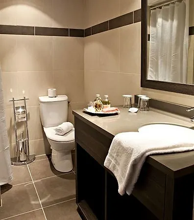 Le Bristol Hotel 4*