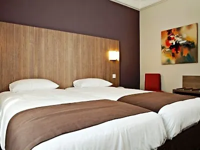 Le Bristol Hotel 4*
